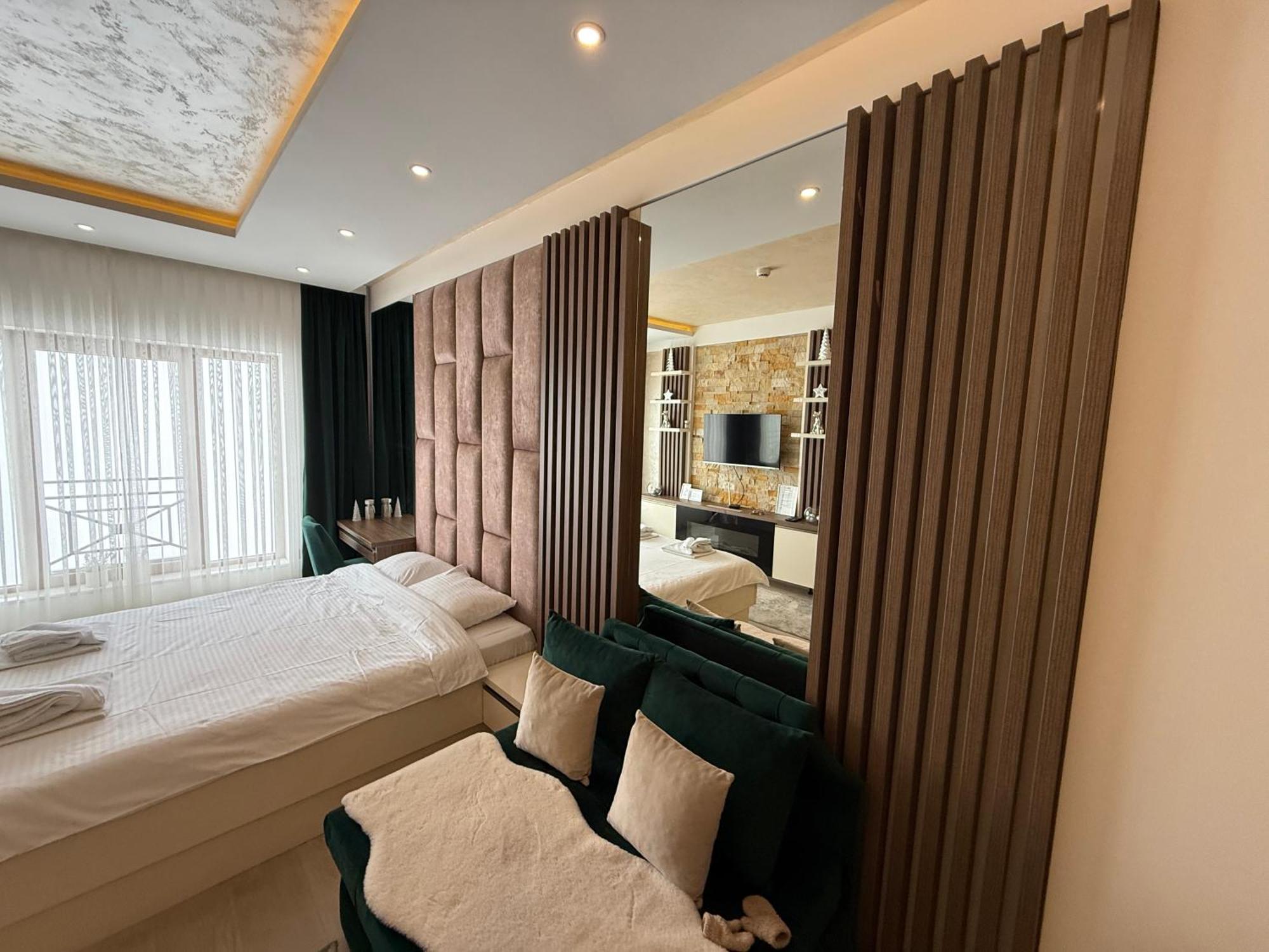 Apartmani Fashion -Milmari Resort Κοπαόνικ Εξωτερικό φωτογραφία